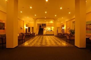Esplanade Swiss Quality Hotel دافوس المظهر الخارجي الصورة