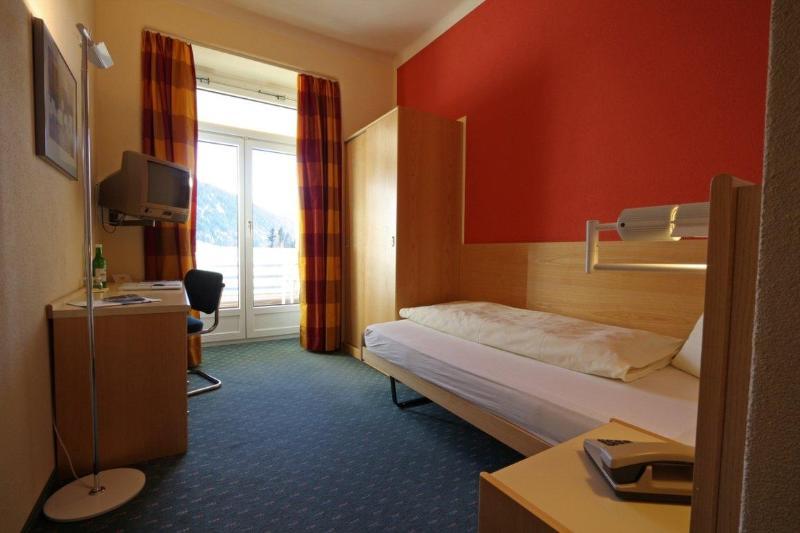 Esplanade Swiss Quality Hotel دافوس الغرفة الصورة