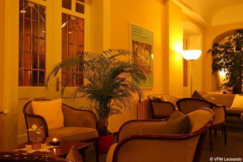 Esplanade Swiss Quality Hotel دافوس المطعم الصورة