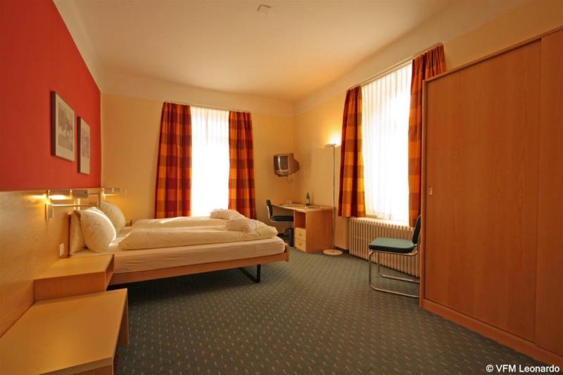 Esplanade Swiss Quality Hotel دافوس الغرفة الصورة
